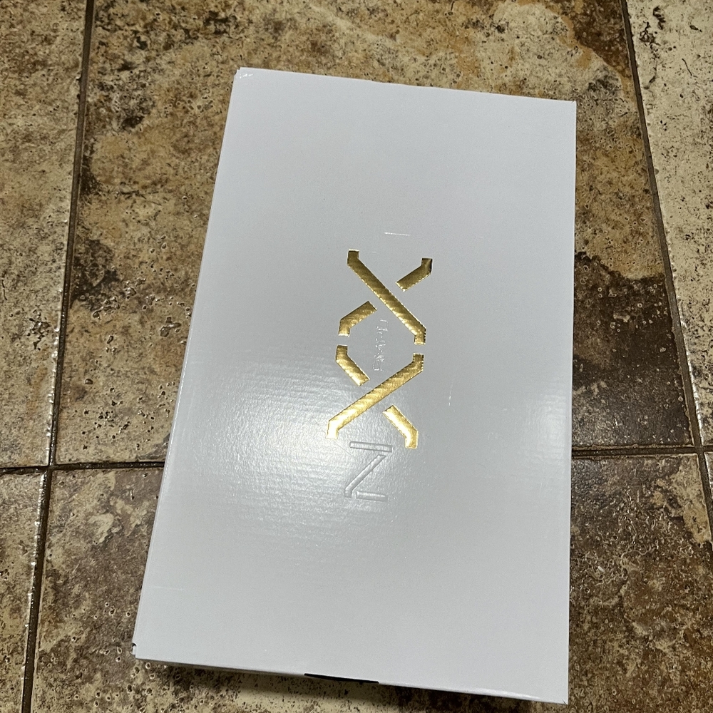 ZM Lebron NXXT GEN AMPD Shoes - Picture 8 of 9